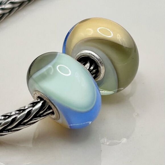 TROLLBEADS Dream Armadillo LAA 925S NEW! Blue Yellow Green $ per bead - Picture 6 of 6